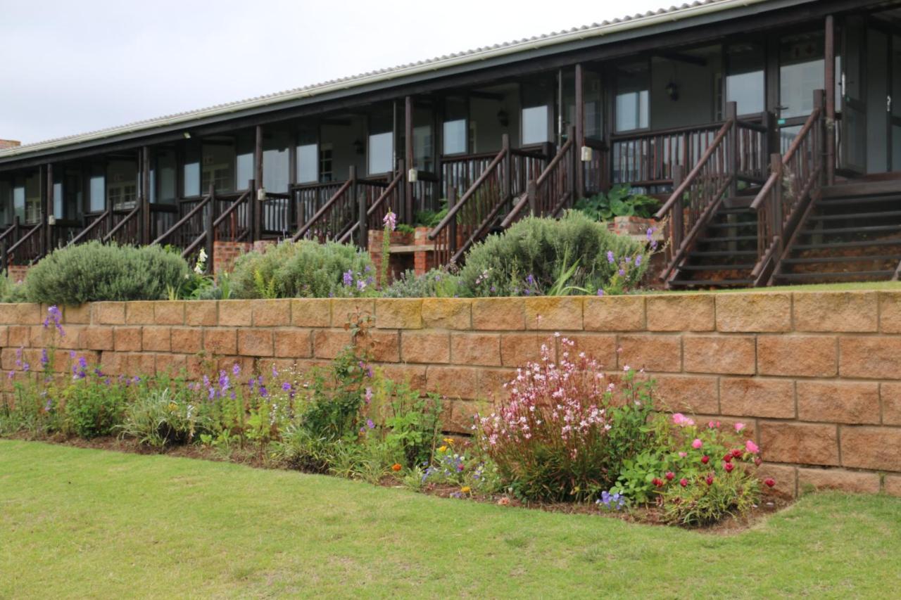 Outeniquabosch Lodge Hartenbos Exterior photo